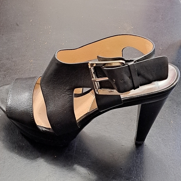 Michael Michael Kors Carla Platform Sandal  Size 8.5 - Picture 4 of 9